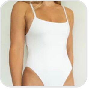 NWT Londre square neck one piece white swimsuit, size M
